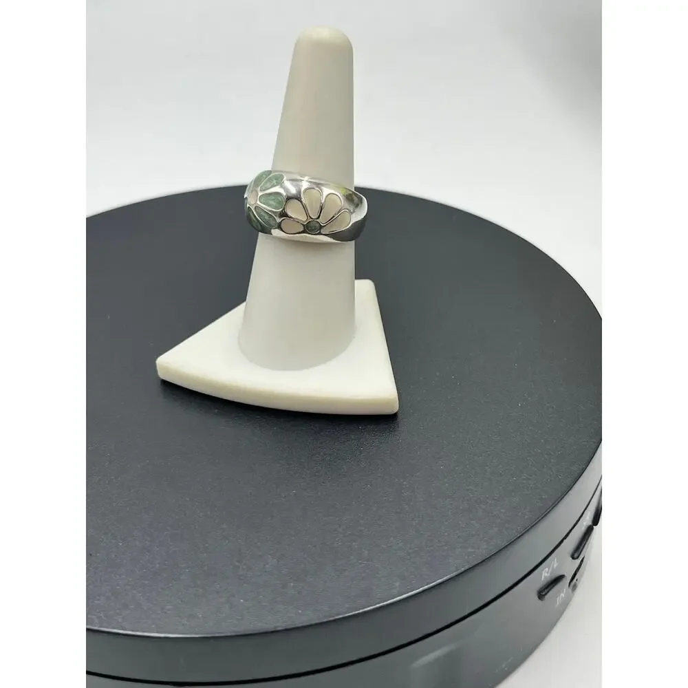 Chateau D'Argent C^A Sterling‎ Green Cream Enamel Petal Flower Dome Ring sz 8.25